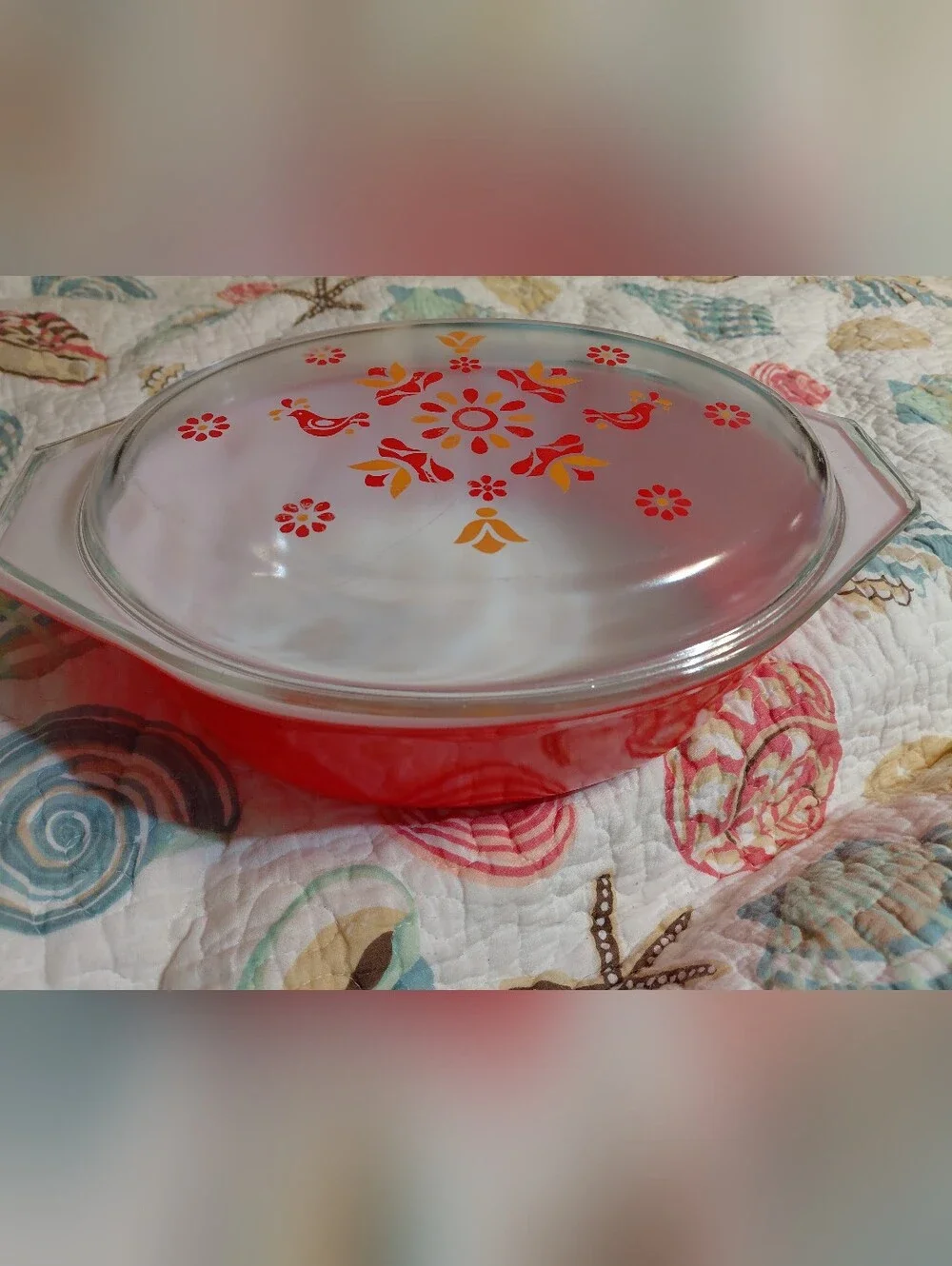 Vtg Pyrex Red Friendship Oval Dish With Lid. 2.5 Quarts